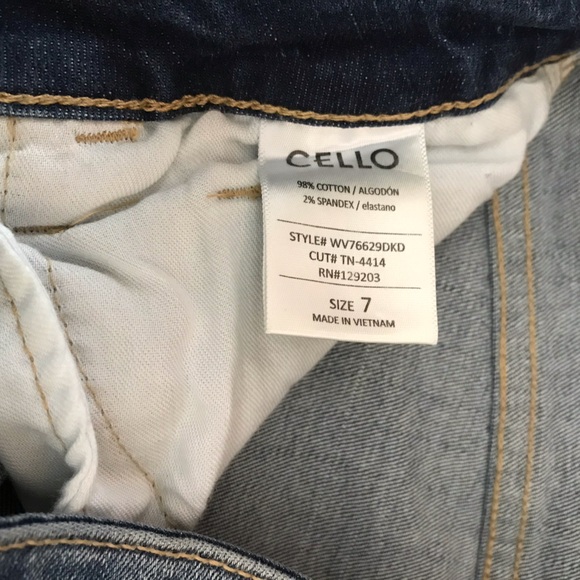 CELLO Womens / Juniors Cropped Skinny Distressed Blue Jeans Size 7 - Picture 6 of 7
